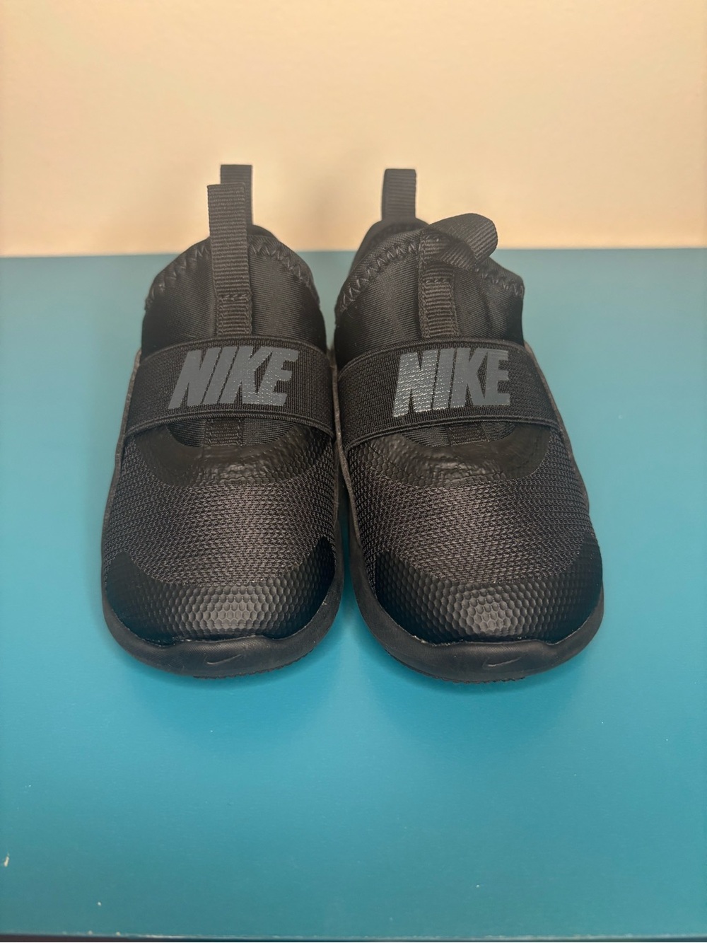 Nike Toddler Flex Runner 4 Slip on Running Shoes